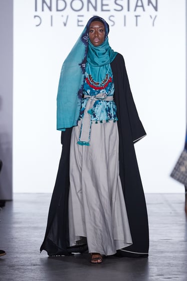Vivi Zubedi S/S 2018